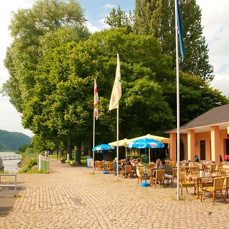 לאנשטיין Neubert'S Gasthaus Am Rhein מראה חיצוני תמונה