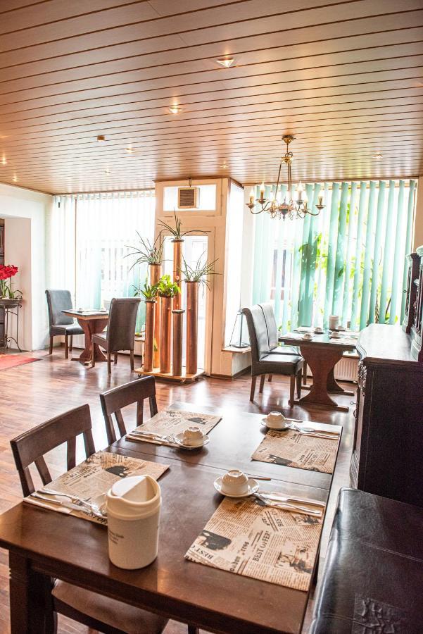 לאנשטיין Neubert'S Gasthaus Am Rhein מראה חיצוני תמונה